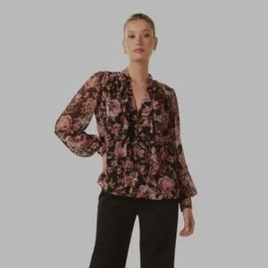 VINTAGE Romantic floral Blouse